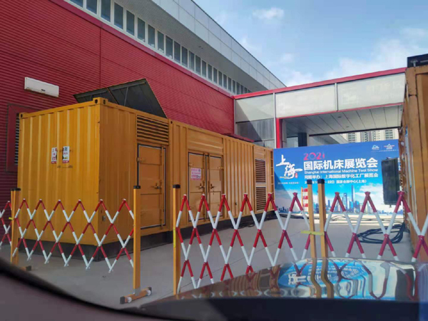 陆川出租发电机-柴油发电机和汽油发电机哪个更好一些？